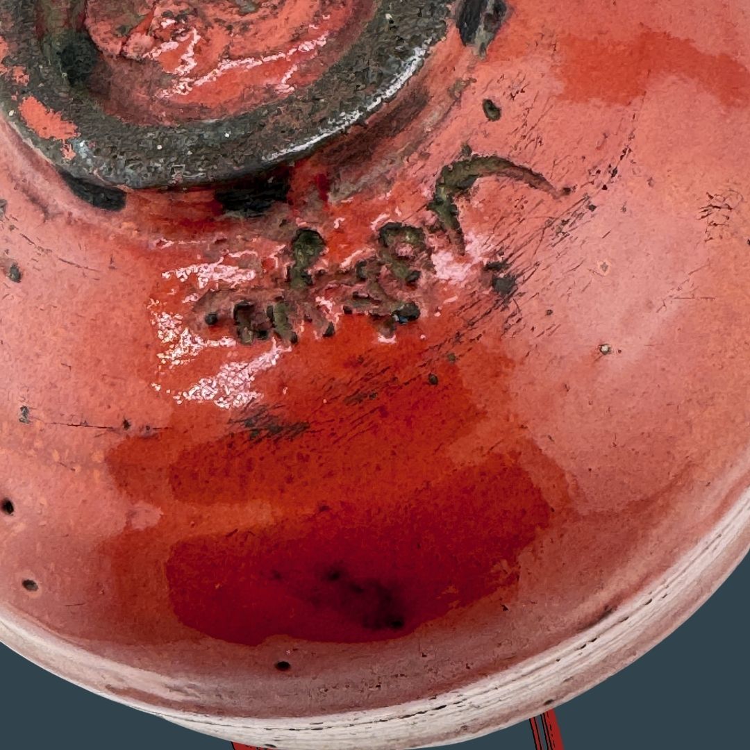 Aka-Raku Chawan – zinnoberrote japanische Matchaschale aus der Shōwa-Zeit