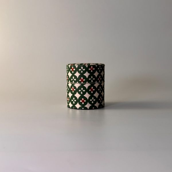 Contenitore per il tè Natsume – Washi Green su alluminio, pezzo unico fatto a mano dal Giappone