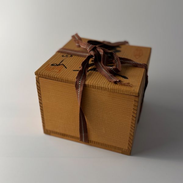 Teeschale verpackt aus Japan