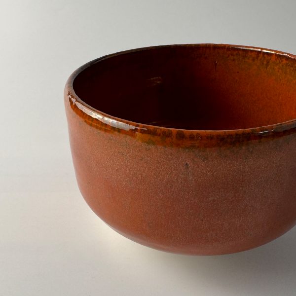 Original Japanische Matcha Schale – Aka-Raku „Into the Red“ (Han tsutsu-gata)