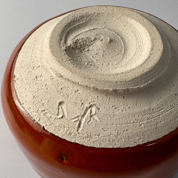 Original Japanische Matcha Schale – Aka-Raku „Into the Red“ (Han tsutsu-gata)