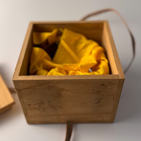 Original Japanische Matcha Schale – Aka-Raku „Into the Red“ (Han tsutsu-gata)
