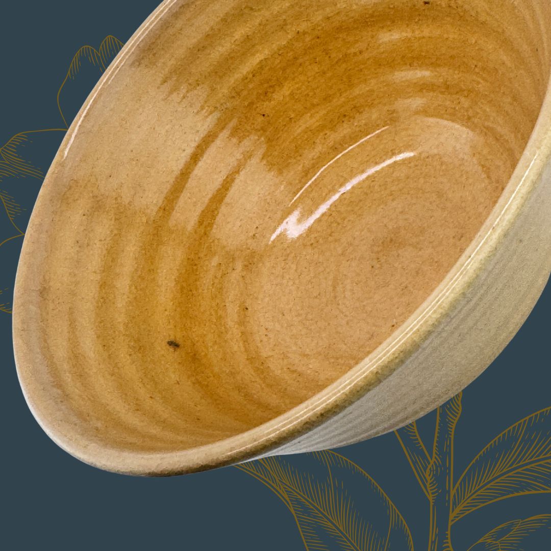 Japanische Matcha Schale Han-nari (半なり) – Warme Mino-yaki Keramik aus Gifu
