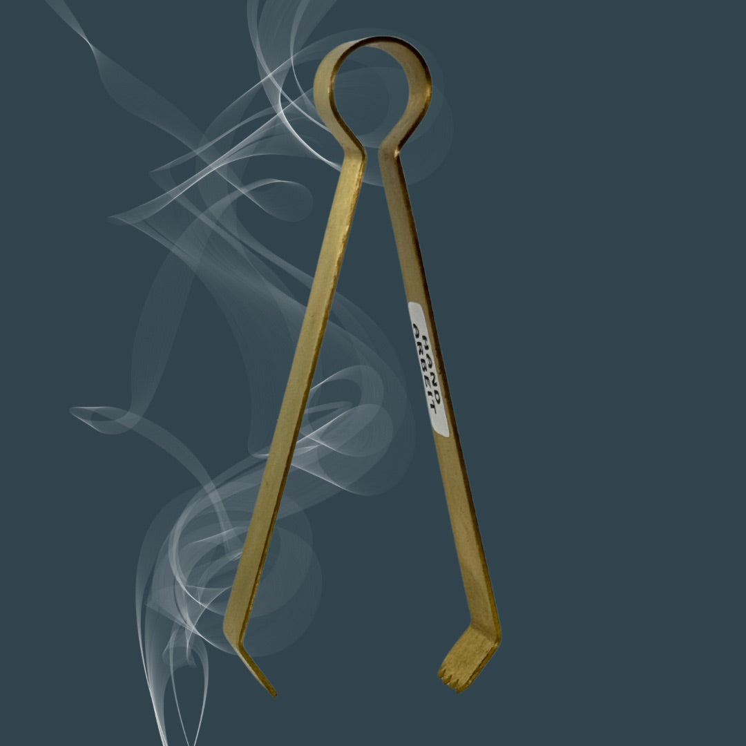 Räucherzange aus Messing – Handgefertigte Zange für Kohle & Harze