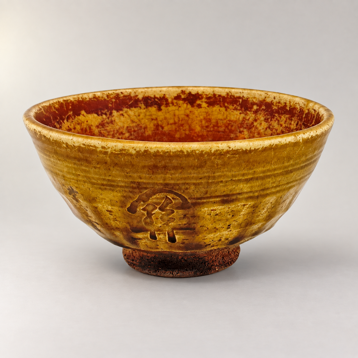 Chawan in Ki-Seto-Tradition – Produktansicht 6 auf neutralem Hintergrund